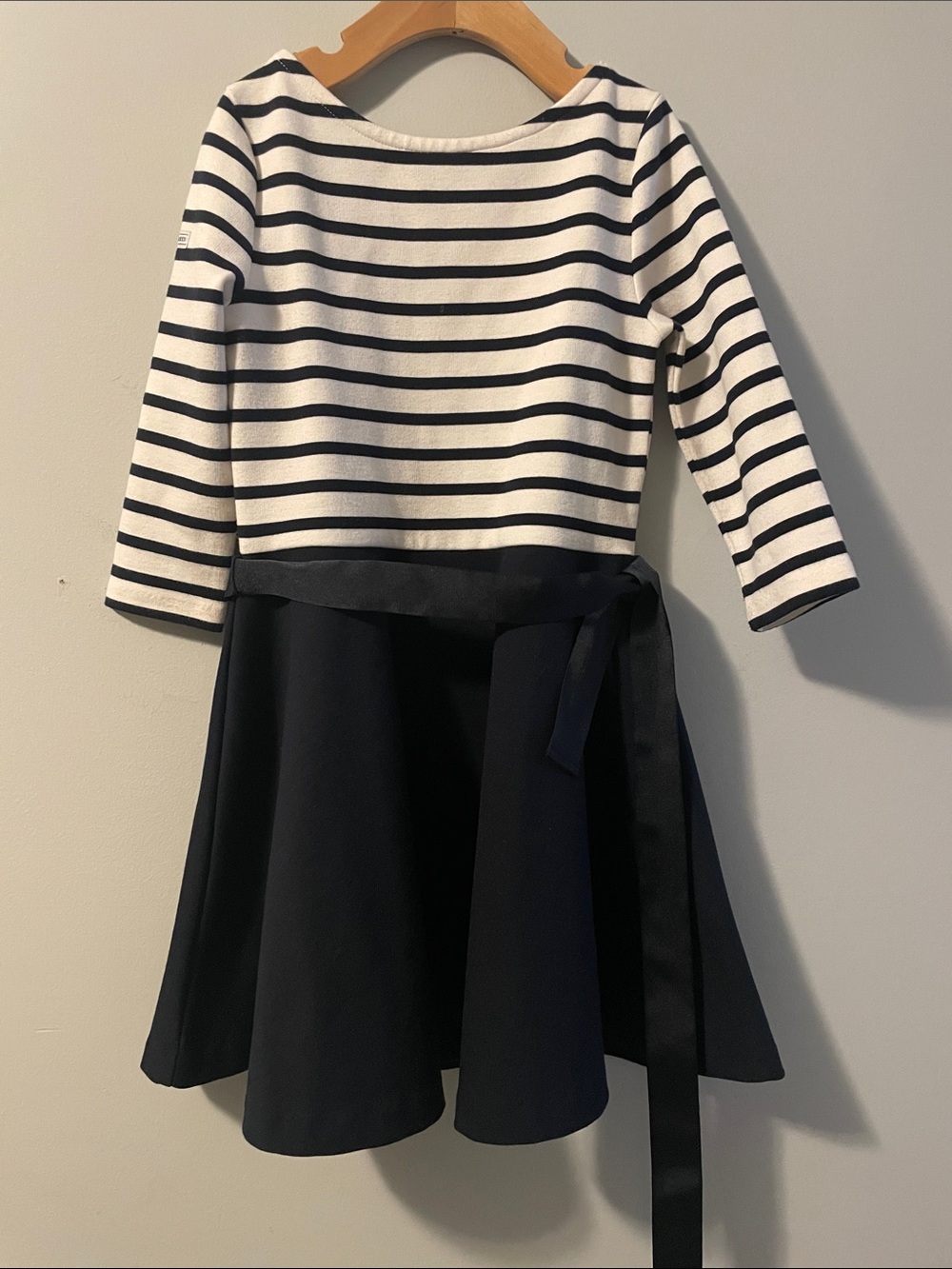 Polo Ralph Lauren navy blue and white striped dress with ribbon at waist. size:7
